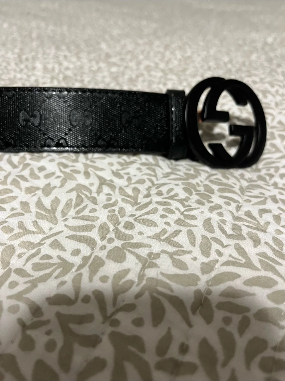 Men’s Black Gucci Belt with Interlocking G Buckle Size 44
